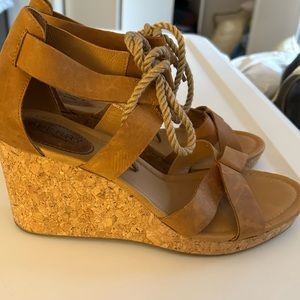 Sperry Wedges